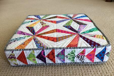 Cushion photo 2 san fernando valley quilt association